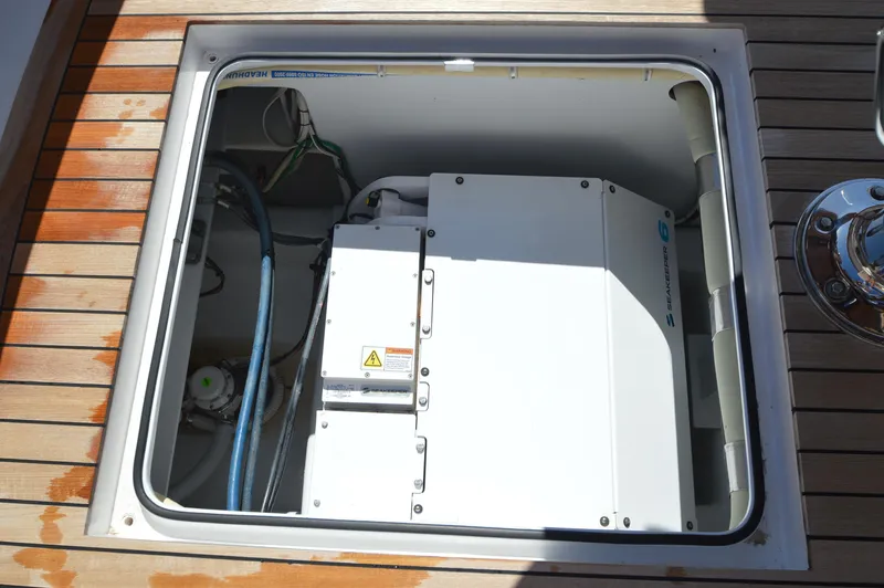 Safari Yacht Photos Pics 