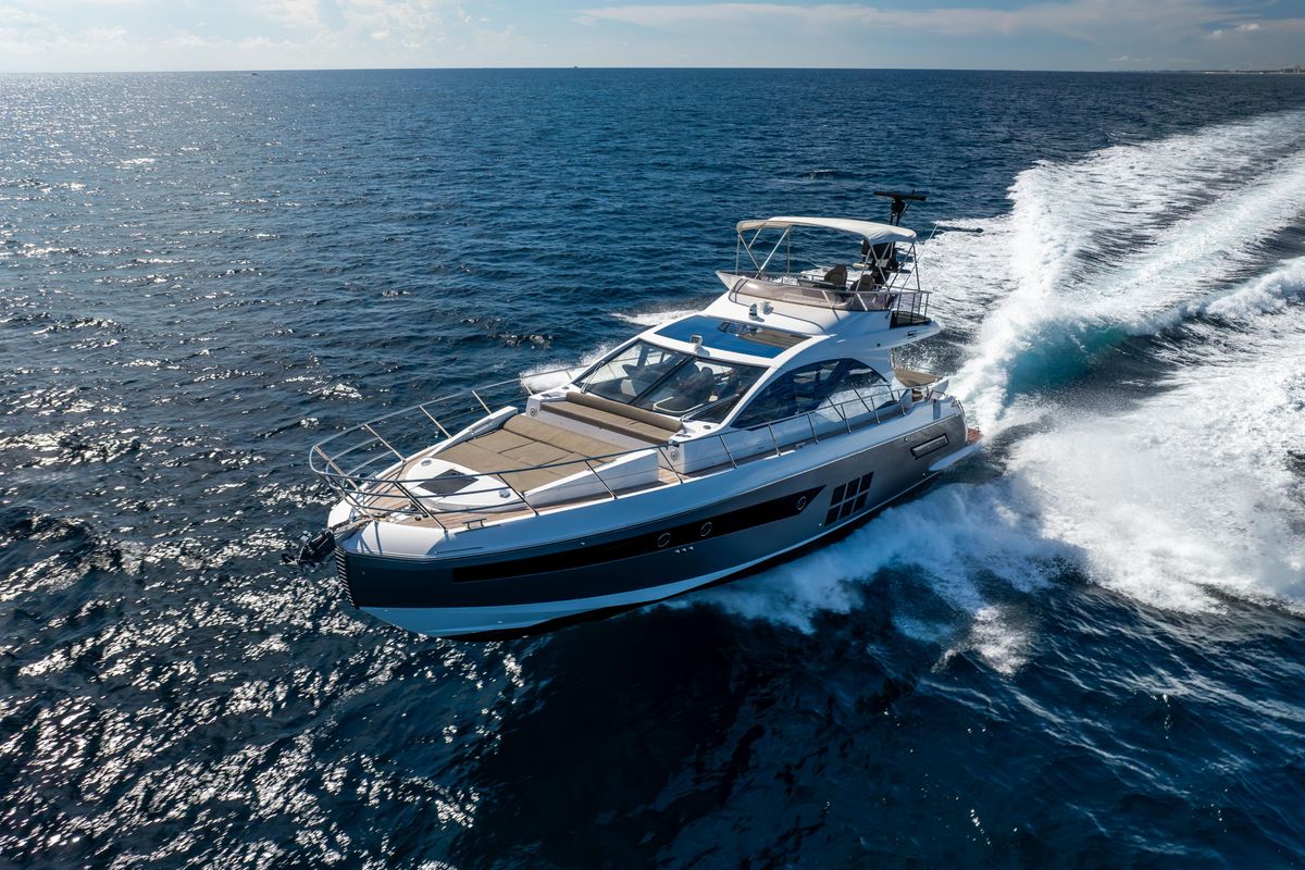 2021 Azimut 59 