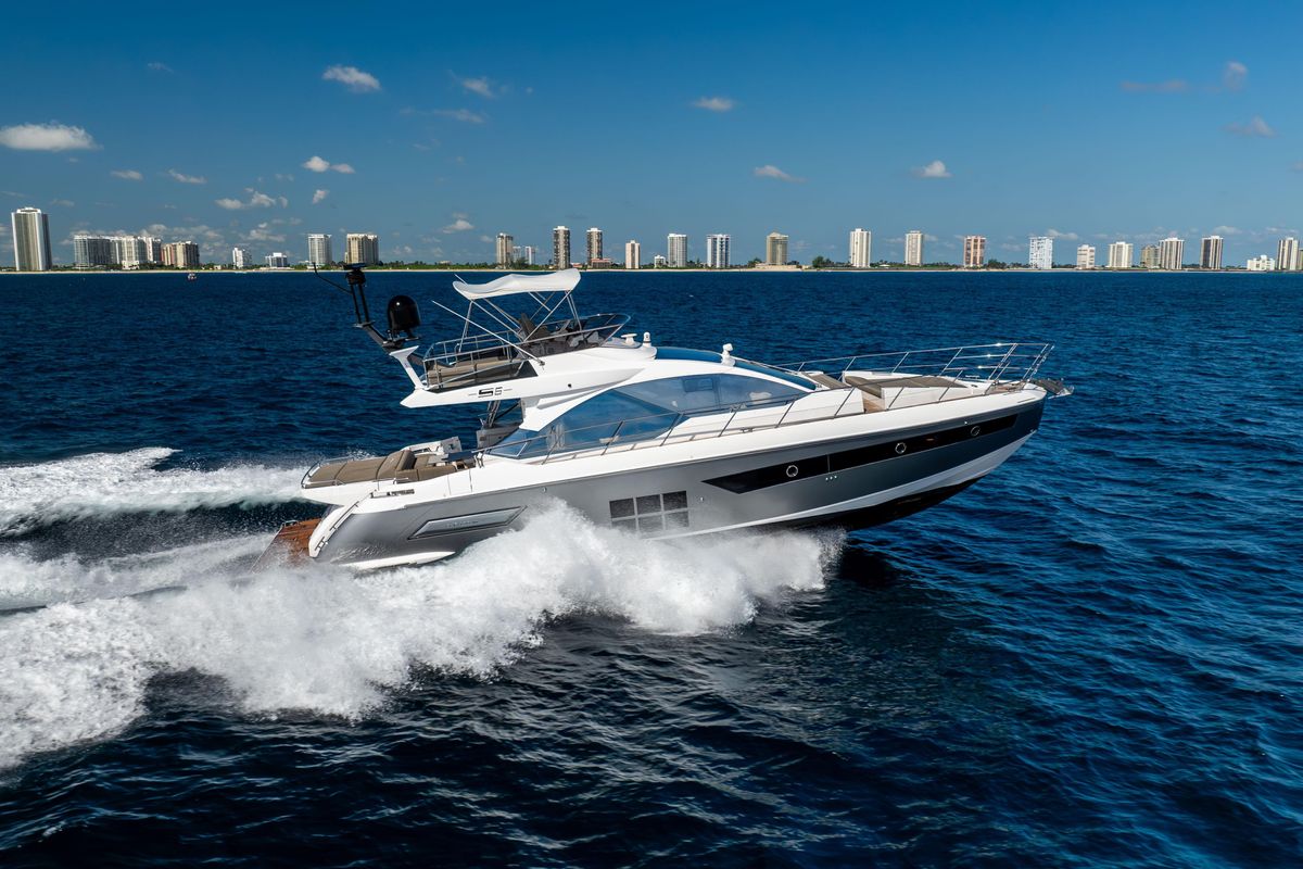 2021 Azimut 59 