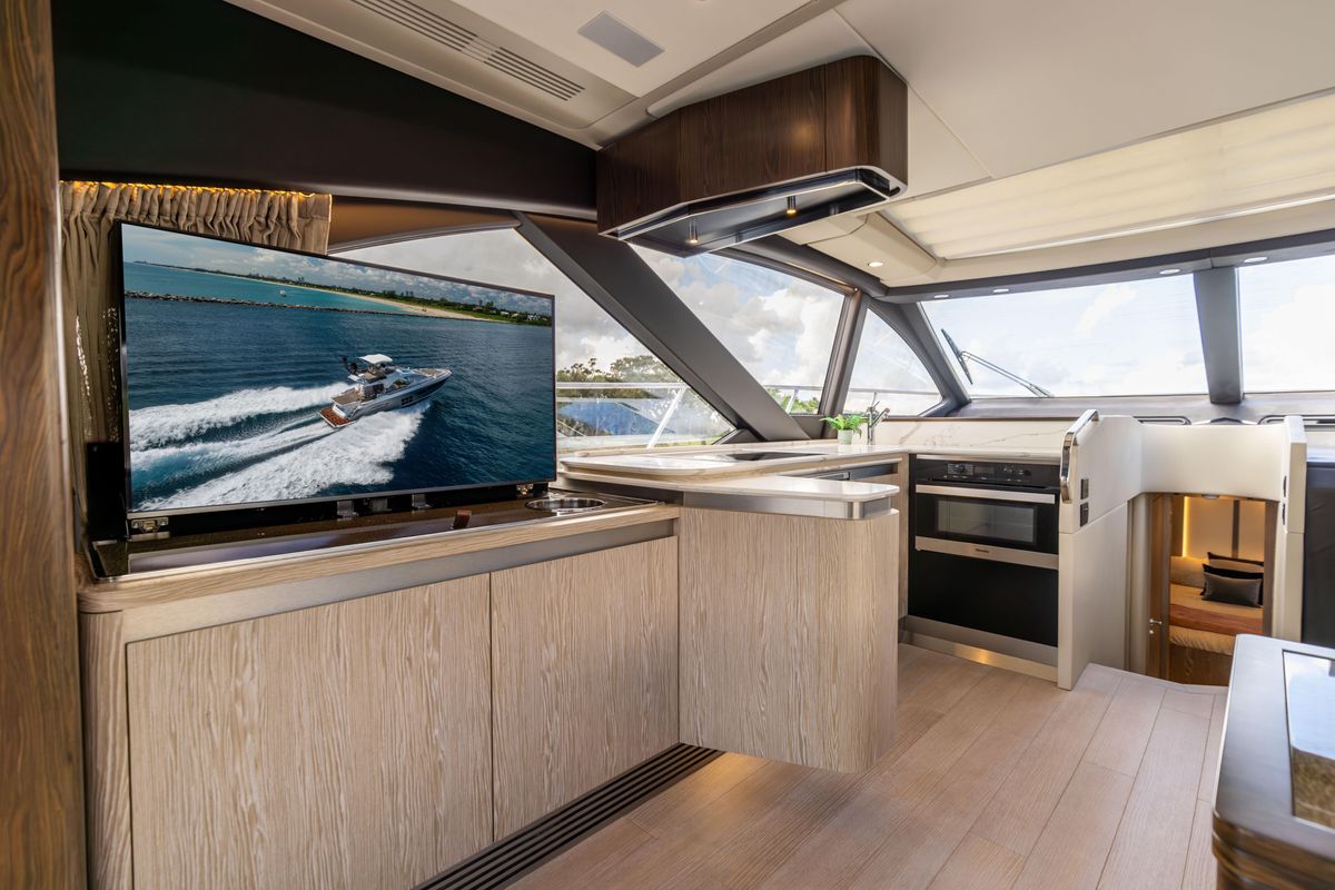 2021 Azimut 59 