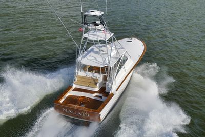 Yacht