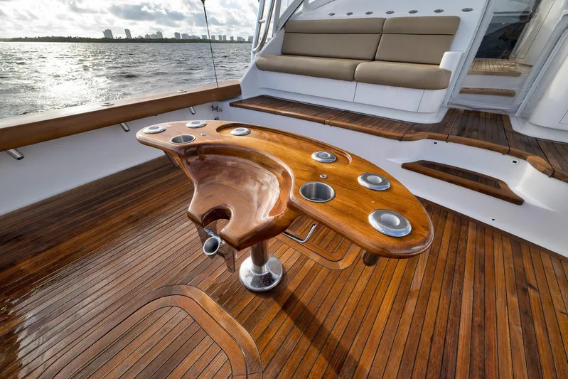 Magadi Yacht Photos Pics Luxurious 2015 Ritchie Howell Express yacht deck with polished wood and ocean view.