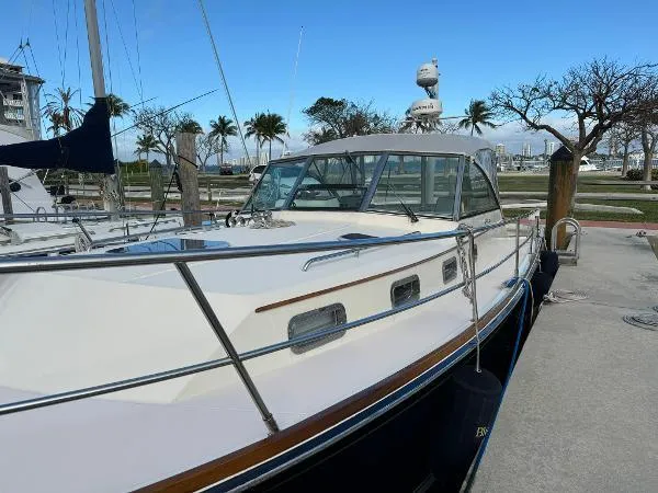 Blue Cat Yacht Photos Pics 