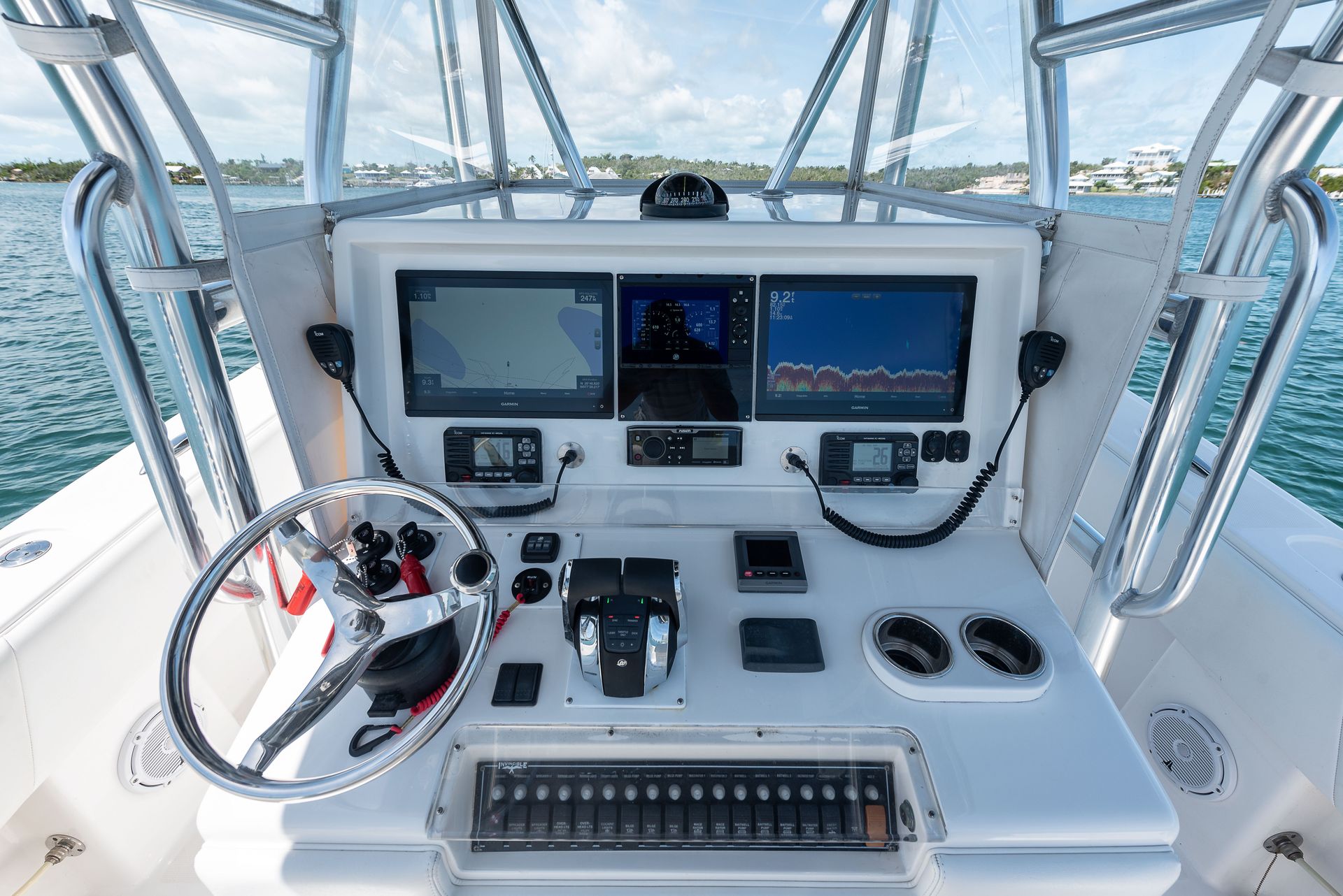 2012 Invincible 36 Open Fisherman NEW ENGINES er Yachts