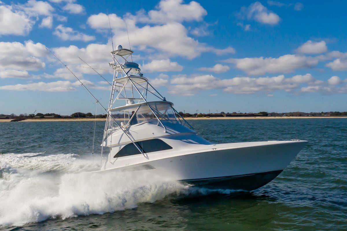 2005 Viking 48 