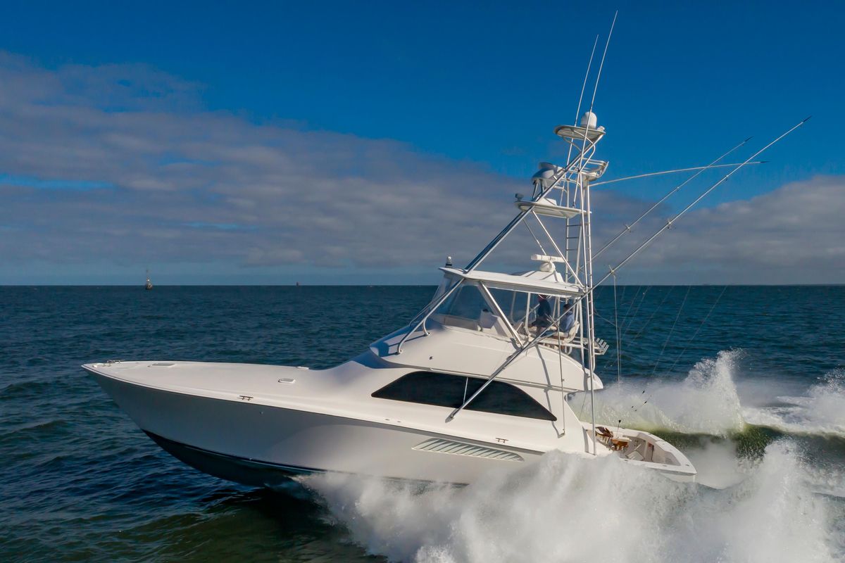 2005 Viking 48 