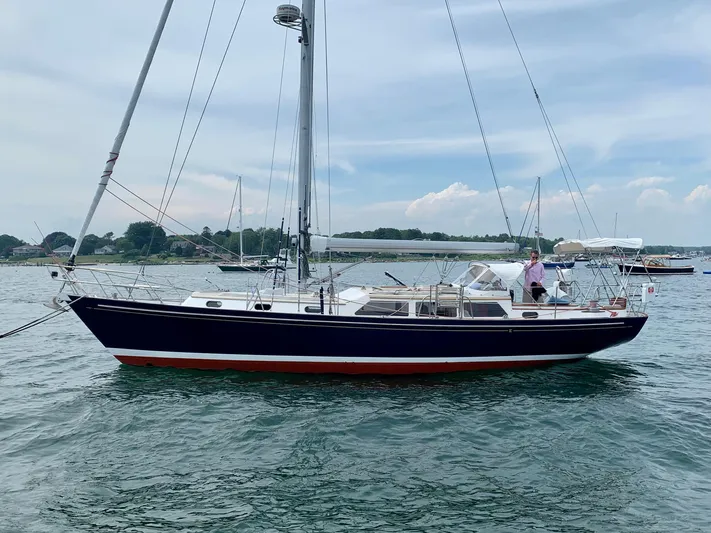 Blue Skies Yacht Photos Pics 