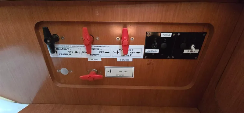 Farenheight Yacht Photos Pics 