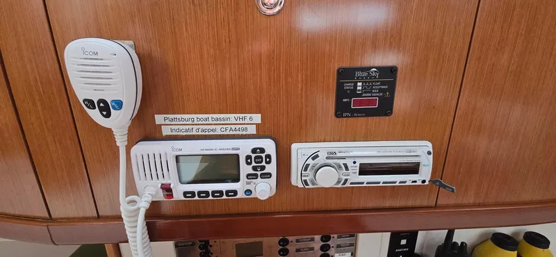 Farenheight Yacht Photos Pics 