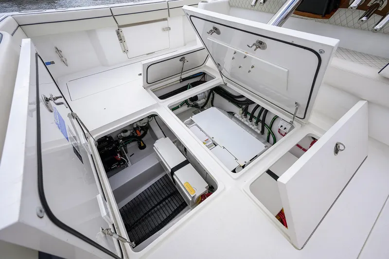 Little Kemosabe Yacht Photos Pics Valhalla 55 LITTLE KEMOSABE - Cockpit