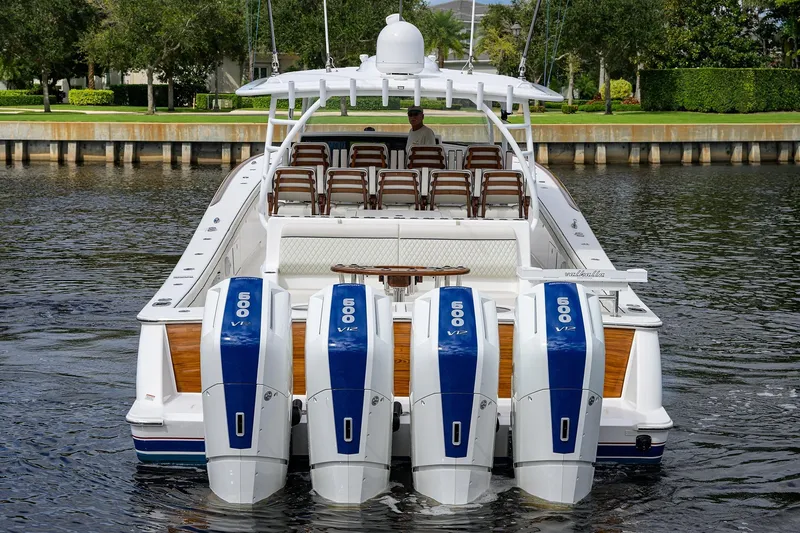 Little Kemosabe Yacht Photos Pics Valhalla 55 LITTLE KEMOSABE - Aft Profile