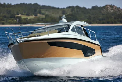 2025 Sealine S335V