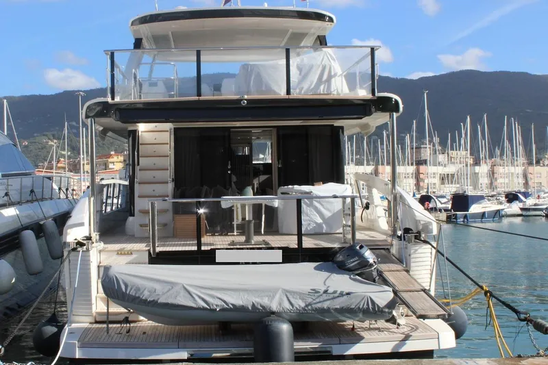  Yacht Photos Pics Luxury Absolute NAVETTA 70 yacht docked at marina, 2025 model, rear view.