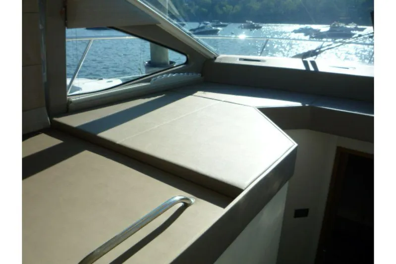 Venture Yacht Photos Pics 2017-Sea-Ray-460-Sundancer-MarineMax-Huntington