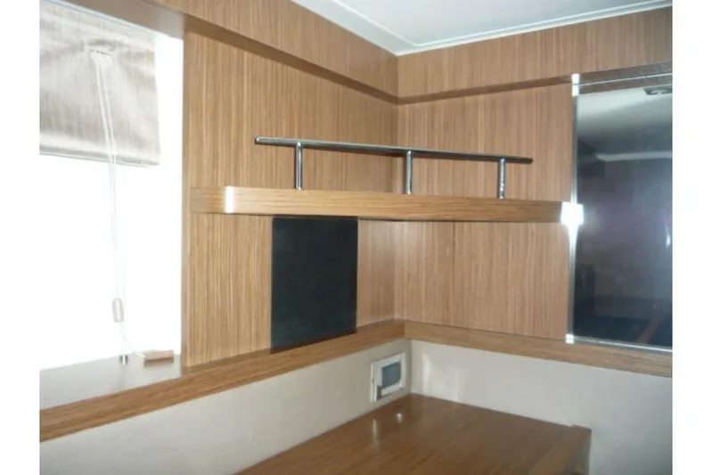 Venture Yacht Photos Pics 2017-Sea-Ray-460-Sundancer-MarineMax-Huntington