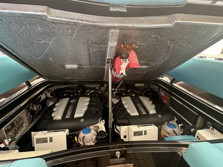  Yacht Photos Pics 16