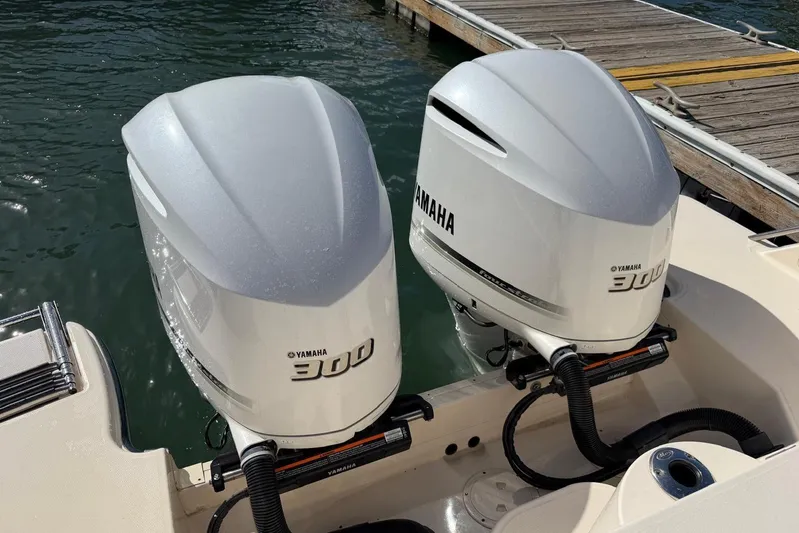  Yacht Photos Pics Twin Yamaha 300 outboard engines on a 2021 Grady-White Canyon 326 boat.