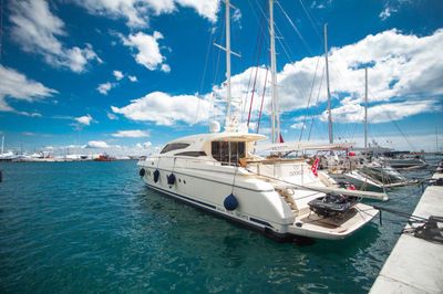 Yacht
