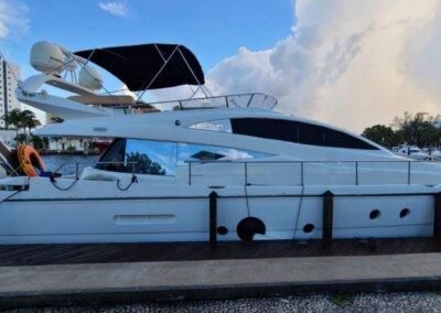 2010 Aicon 58' Flybridge