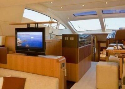 2010 Aicon 58' Flybridge