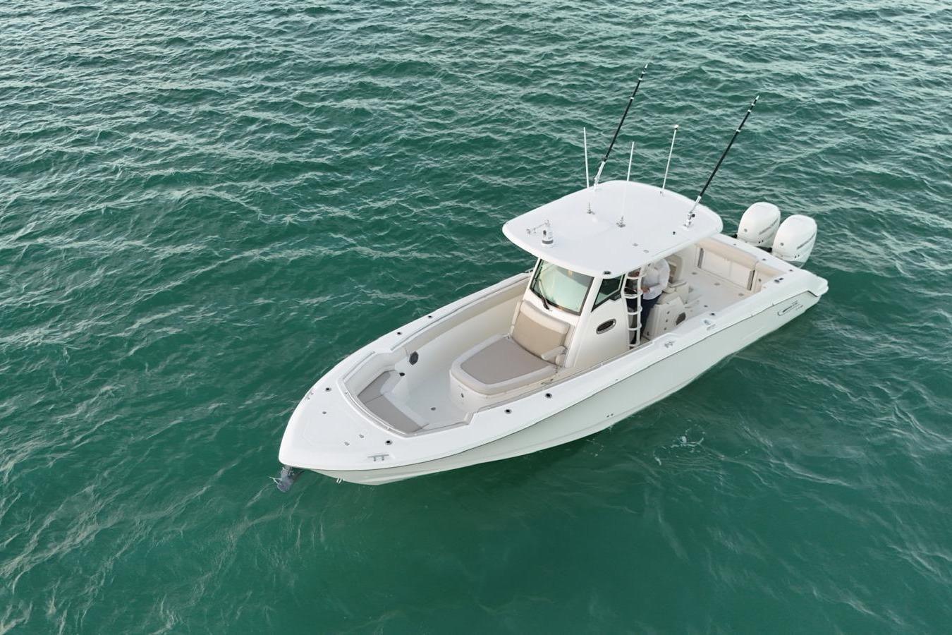 Boston Whaler 330 Outrage