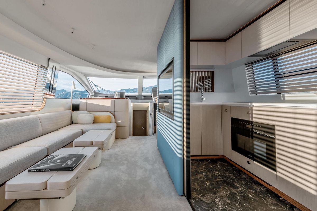 2024 Azimut 66 