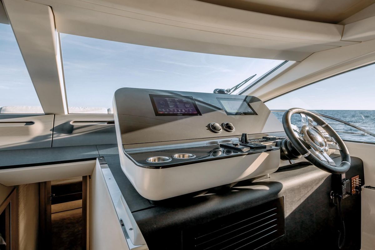 2024 Azimut 66 