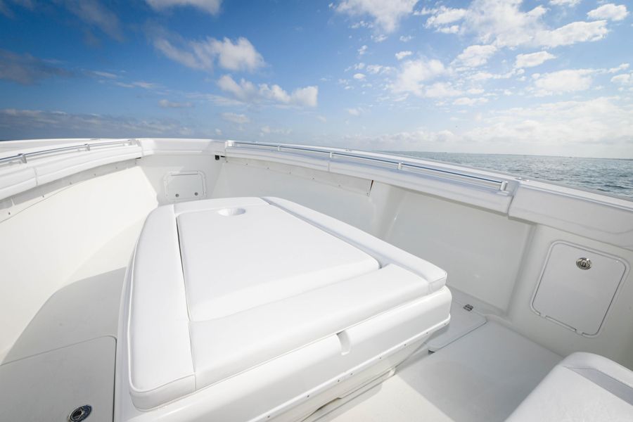 2015 Yellowfin 39 Center Console