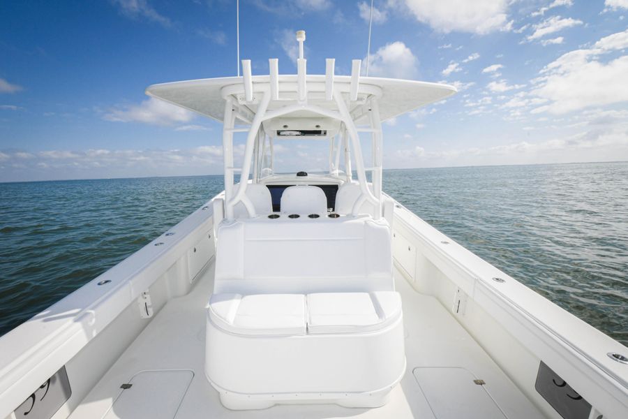 2015 Yellowfin 39 Center Console