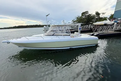 Intrepid 350 Center Console