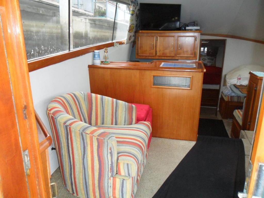 1990 ocean yacht 35