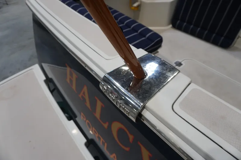 Halcyon Yacht Photos Pics 2006 Back Cove 29 boat detail with polished metal and wood accents.