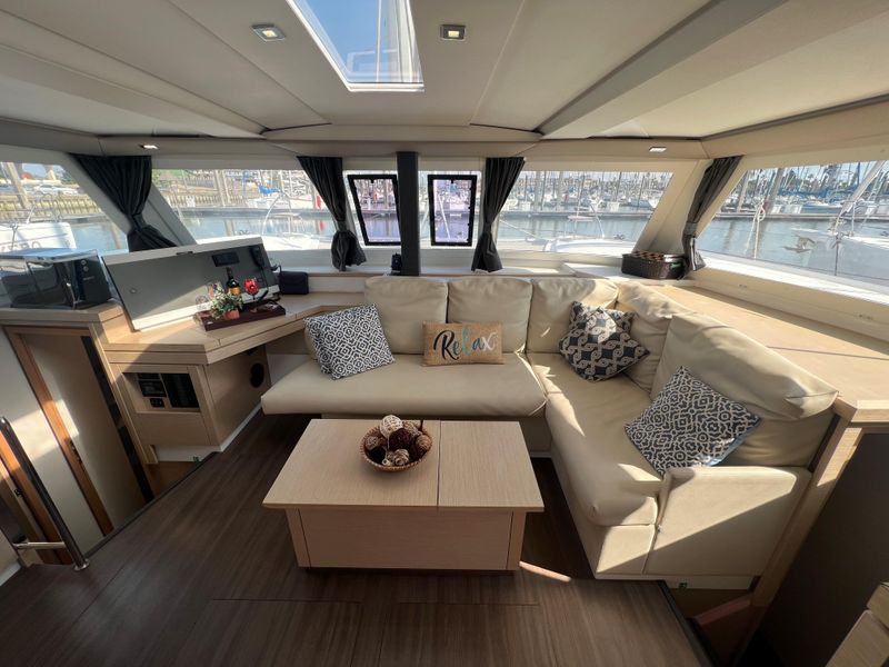 2019 Fountaine Pajot Lucia 40