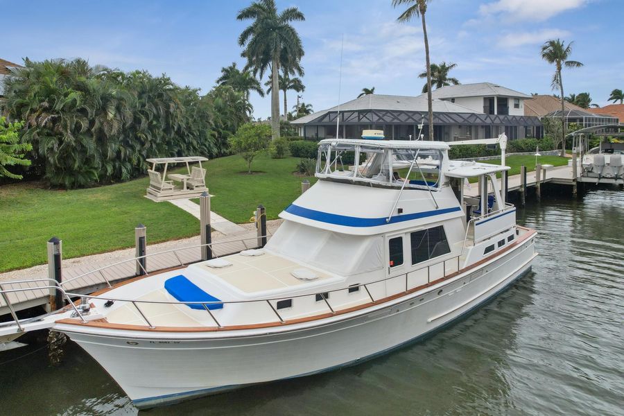 1989 Offshore Yachts 48 Cockpit Motor Yacht