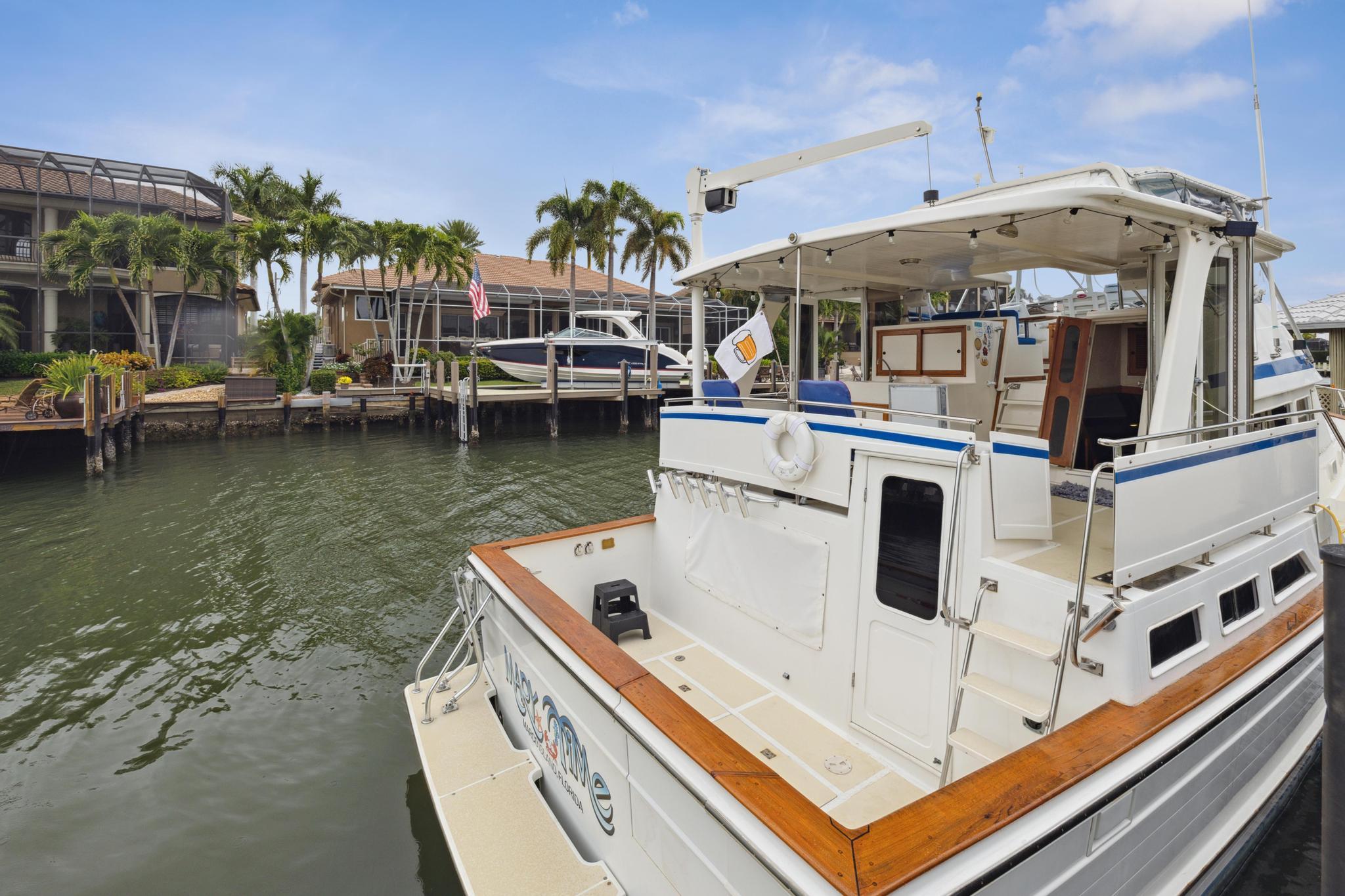 1989 millionaire coma yacht