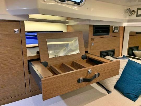 2022 Jeanneau Leader 12.5