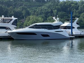 Sea Ray 460 Sundancer