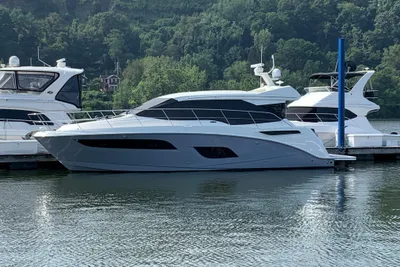 Sea Ray 460 Sundancer