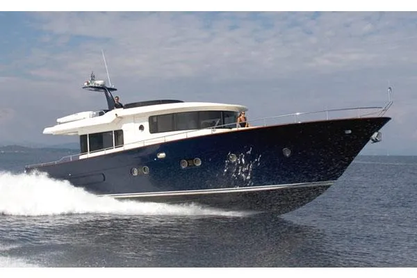  Yacht Photos Pics Manufacturer Provided Image