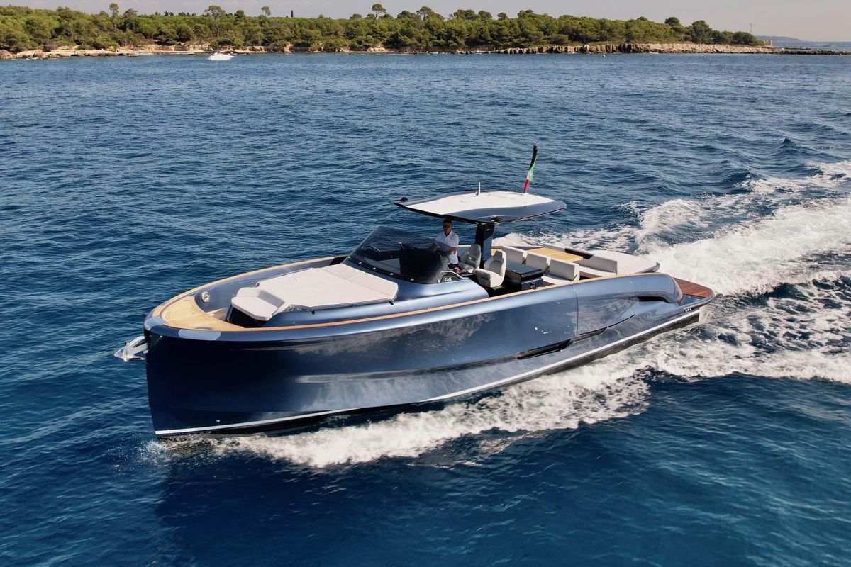 2023 Solaris Power 44 