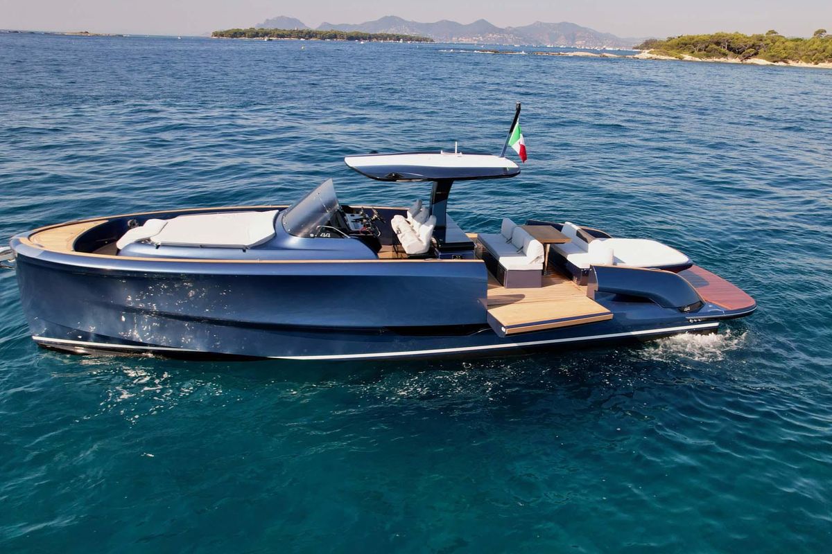 2023 Solaris Power 44 