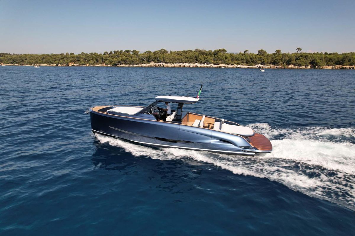 2023 Solaris Power 44 