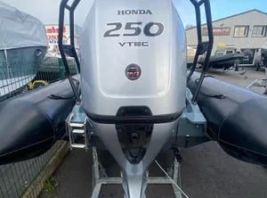 2024 Honda BF250 D XRU