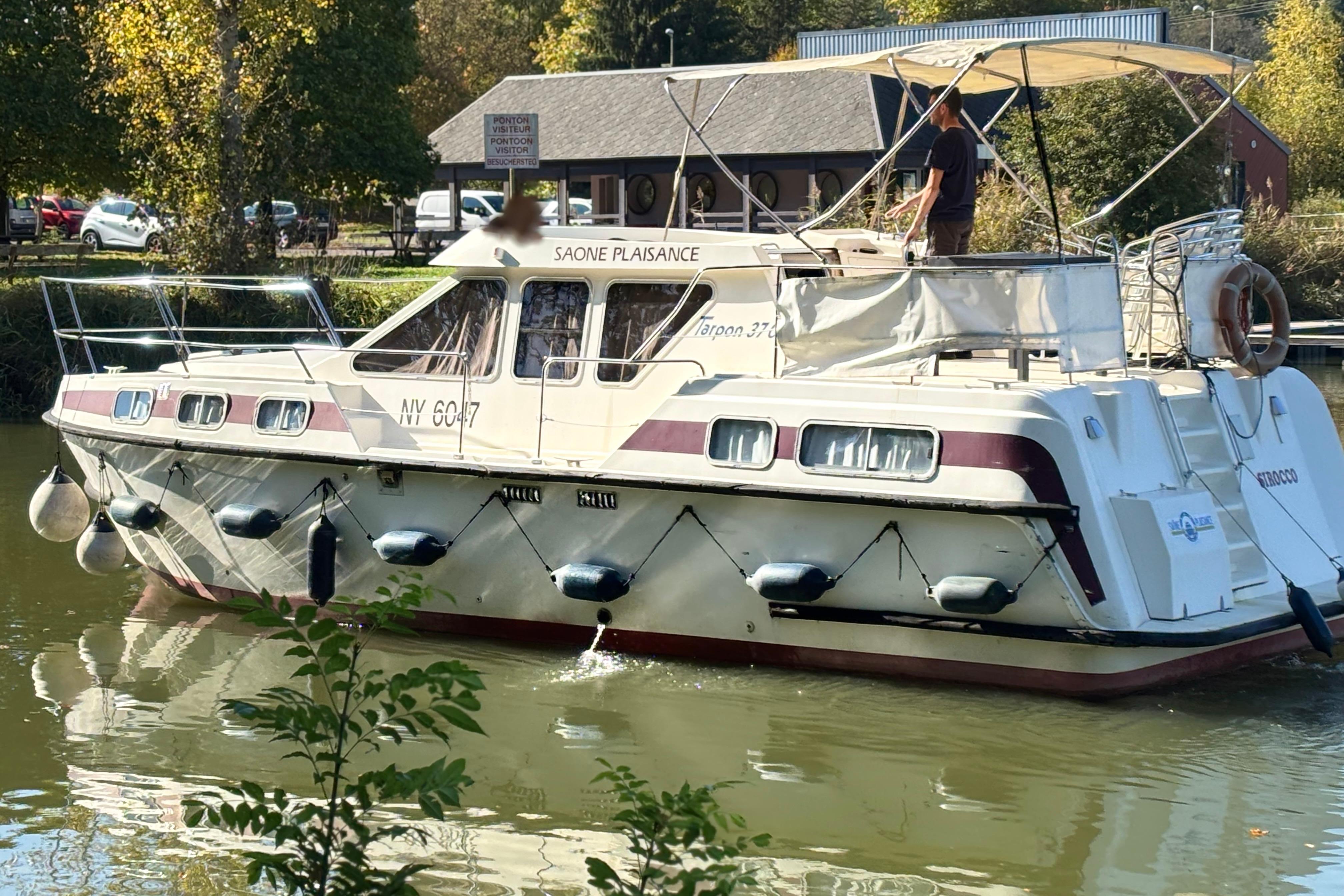 1994 Composites Constructions TARPON 37