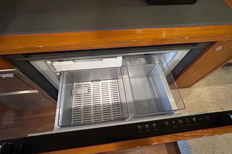  Yacht Photos Pics Open drawer refrigerator in 2020 Maritimo M64 yacht kitchen.