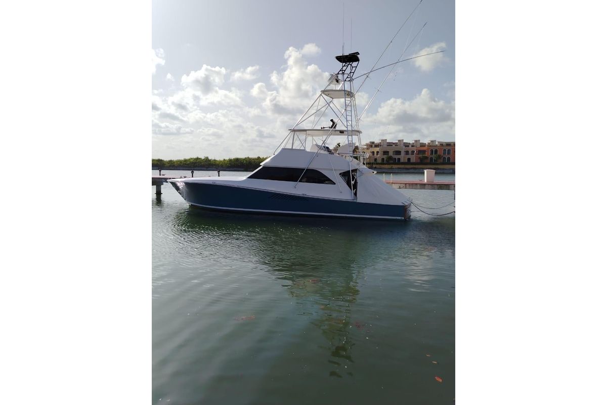 2002 Viking 56 