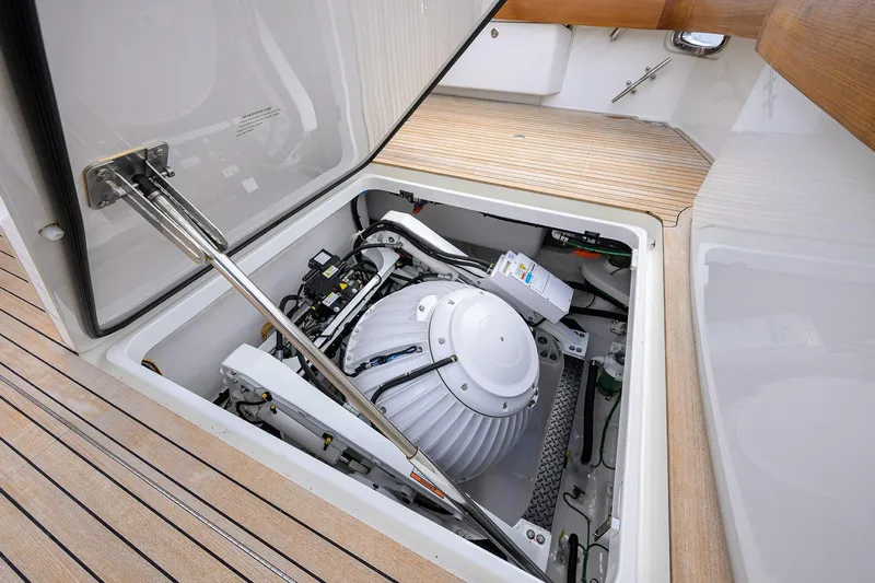 Hmy Trade Yacht Photos Pics 2023 Viking 64 Convertible -Cockpit