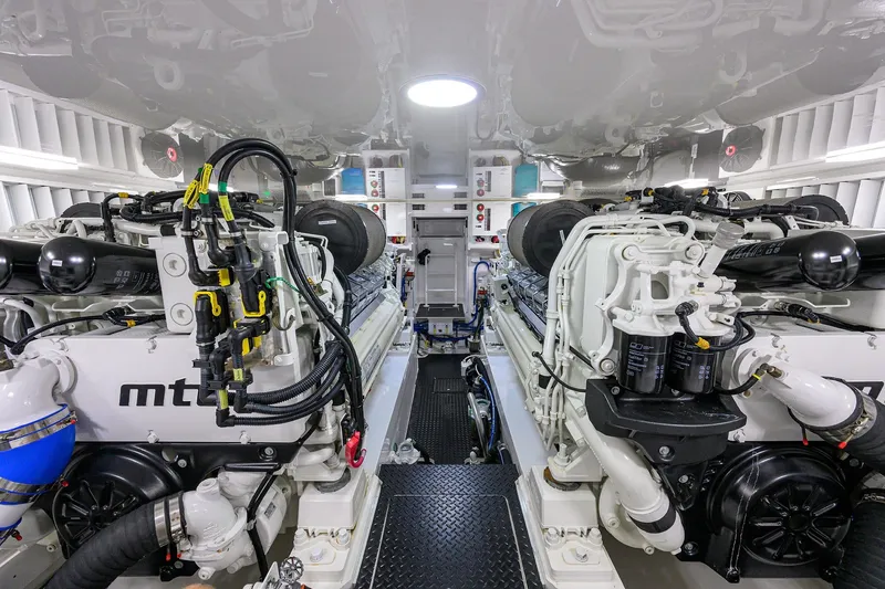 Hmy Trade Yacht Photos Pics 2023 Viking 64 Convertible - Engine Room