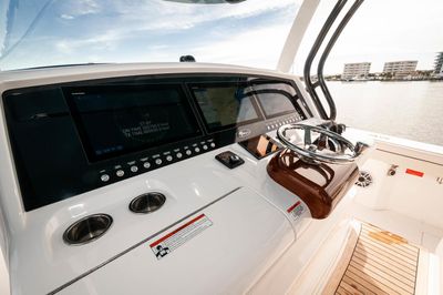 Yacht