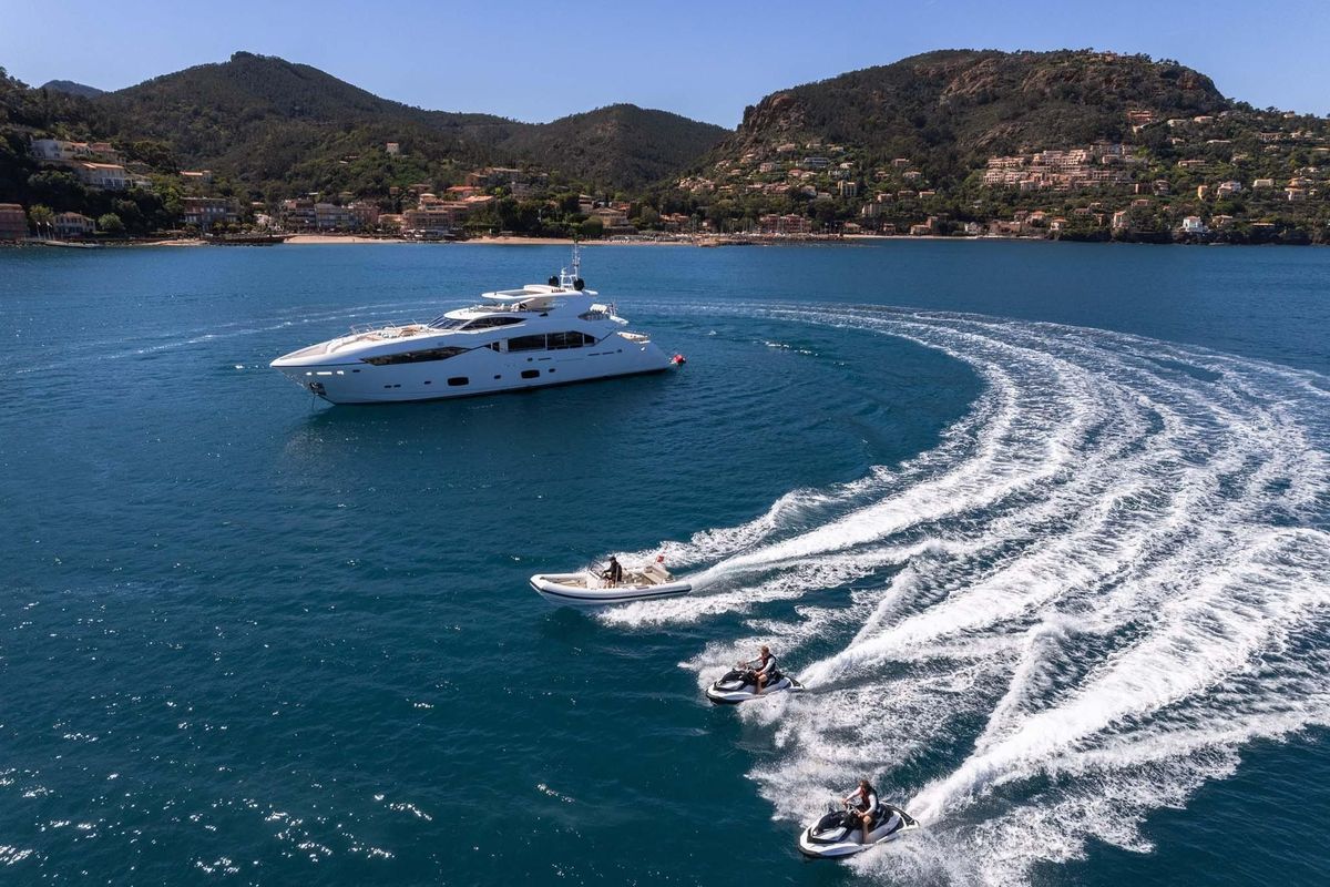 2014 Sunseeker 114 